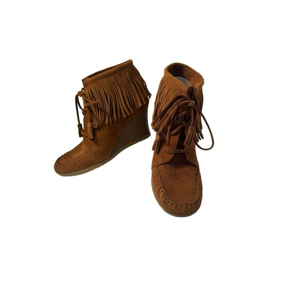 MINNETONKA Brown Suede Fringe Moccasin Wedge Heel Ankle Boots 84022 Size 8.5 - Picture 1 of 16